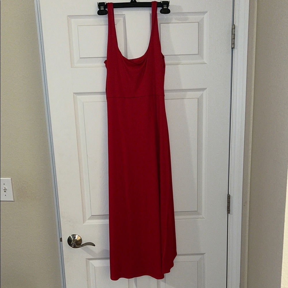 Elegant Red Maxi Dress